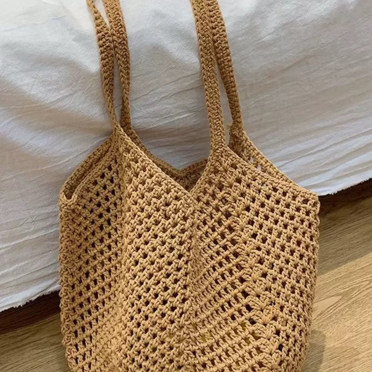Bolso de hombro informal de playa de paja hueca tejida para vacaciones